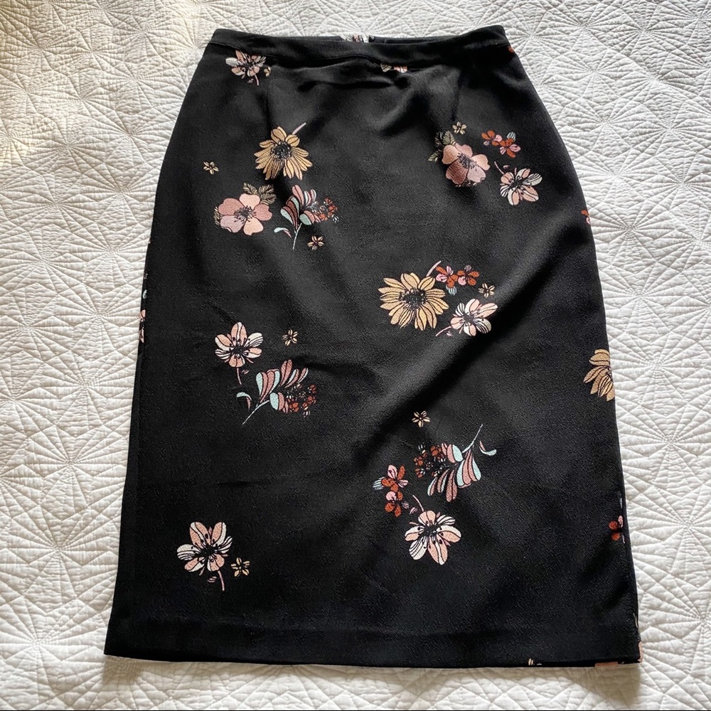 Black Floral Midi Pencil Skirt